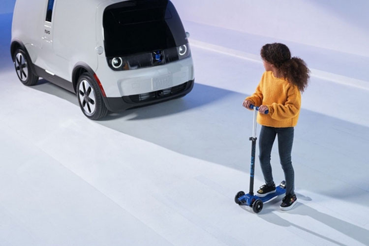 Việc Nuro đăng ký bảo hộ kiểu dáng không đồng nghĩa với việc hãng xe Mỹ sẽ đưa mẫu xe này tới Việt Nam. Tuy nhiên, có thể hy vọng trong tương lai những chiếc xe này sẽ lăn bánh trên đường phố của chúng ta để "ship" hàng tự động.