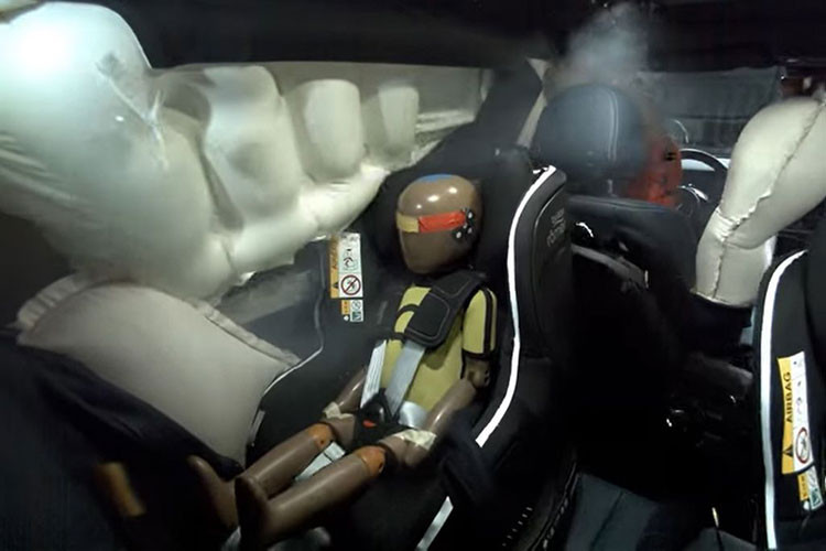 VinFast VF8 chay dien dat 5 sao an toan cua ASEAN NCAP-Hinh-2