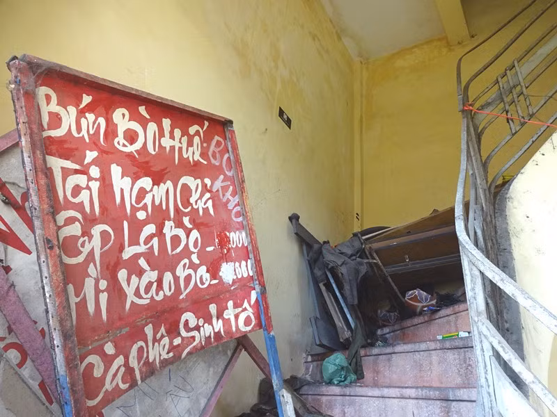 Nha "vang" 4 mat tien von dep nhat Sai Gon dang xuong cap-Hinh-10