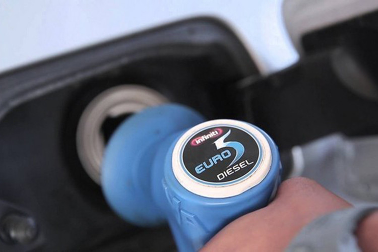 Xe oto may dau tai Viet Nam va noi lo “pho cap” nhien lieu Euro 5-Hinh-3