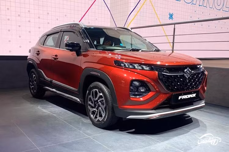 Tính đến thời điểm cuối tháng 3/2023, đã có tổng cộng 15.500 người đặt cọc mua Suzuki Fronx tại Ấn Độ. Trong thời gian tới, Suzuki Fronx 2023 sẽ có thêm phiên bản mang thương hiệu Toyota.