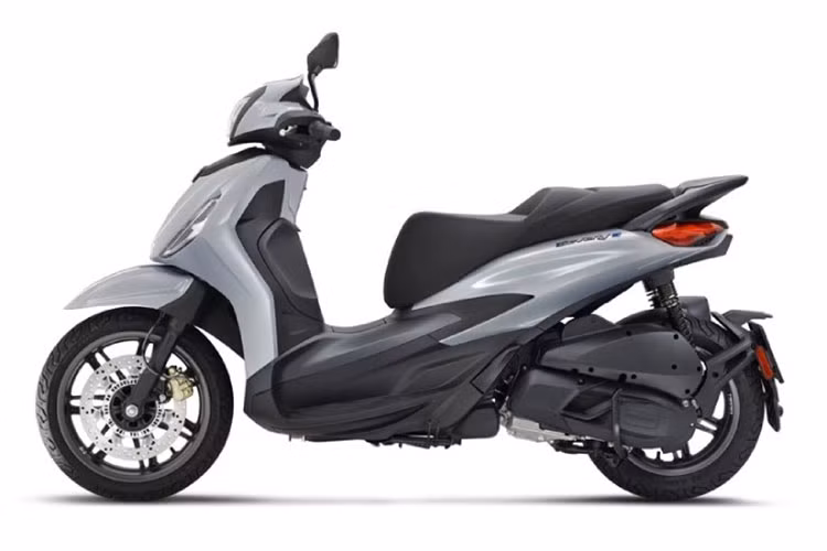 Hơn 70% các thành phần bên trong xe ga Piaggio Beverly 310 2025 được cải tiến, bao gồm hệ thống trục khuỷu và phun nhiên liệu, giúp tăng hiệu suất vận hành cũng như tiết kiệm nhiên liệu hơn thế hệ hiện tại.