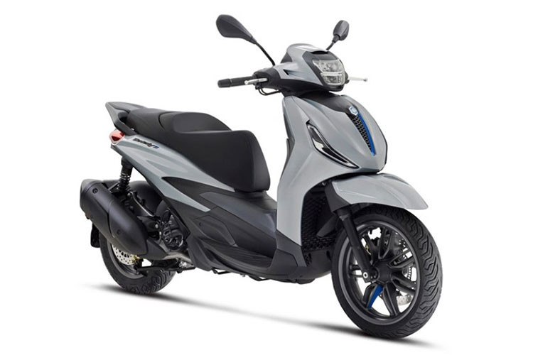 Xe sở hữu động cơ mạnh 27,3 mã lực, tuân thủ tiêu chuẩn Euro5+, cho phép người lái điều khiển dễ dàng trong thành phố và đủ sức mạnh cho các hành trình dài.