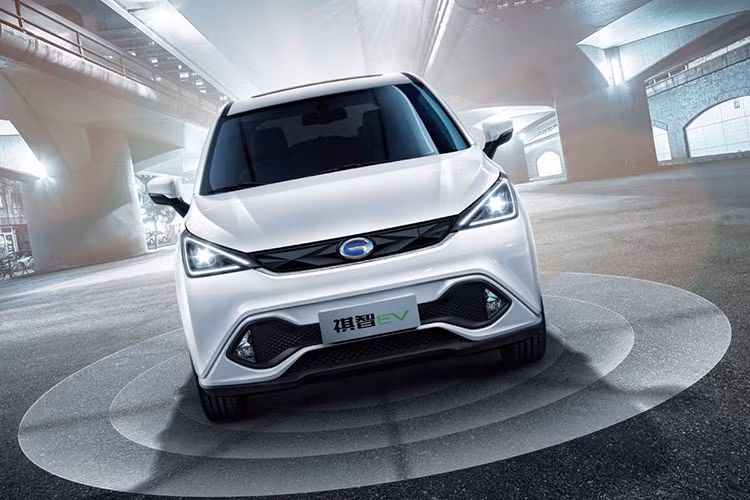 Đối với ngành công nghiệp ôtô Trung Quốc, những sản xuất mới được chào đón nhất thời gian gần đây chắc hẳn là những mẫu xe điện. Chính vì lẽ đó, công ty GAC Mitsubishi Motors (GMMC) đã bắt đầu sản xuất một mẫu SUV điện hoàn toàn mới với cái tên xe ôtô điện Eupheme EV.