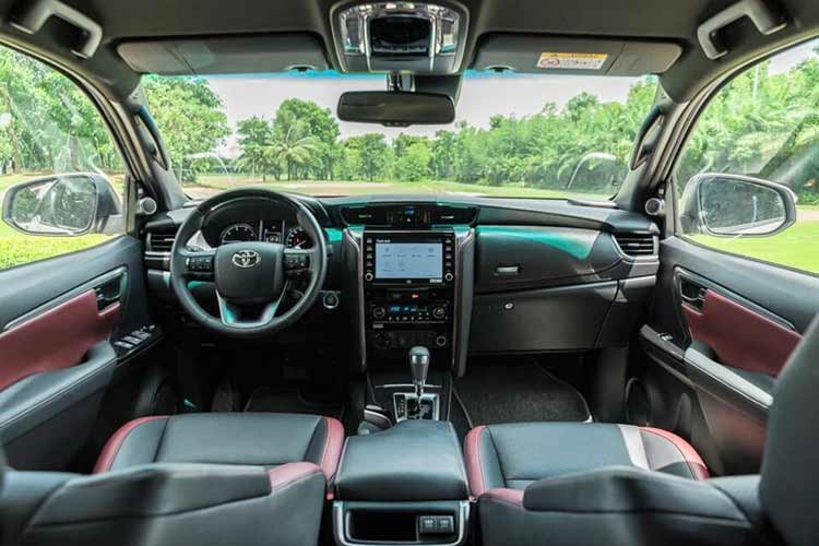 Mua SUV 7 cho, chon Ford Everest, Toyota Fortuner hay Hyundai SantaFe?-Hinh-6