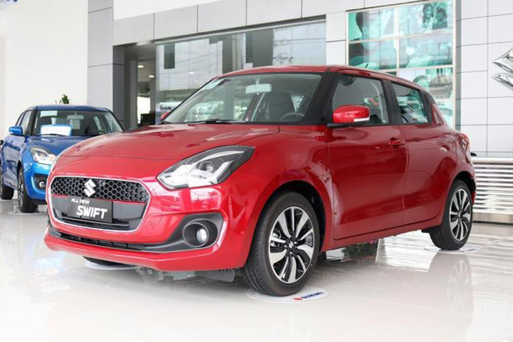 Trong top 10 mẫu xe ế nhất Việt Nam trong tháng 2/2020, ngoài các "gương mặt thân quen" cũng đã xuất hiện thêm nhiều mẫu xe mới. Thậm chí, 2 mẫu xe Suzuki Swift và Ciaz có doanh số bán hàng được được vỏn vẹn 1 xe (Swift) và Ciaz không bán được chiếc nào trong tháng 1/2020, thì tháng này cũng không có doanh số trong báo cáo VAMA.