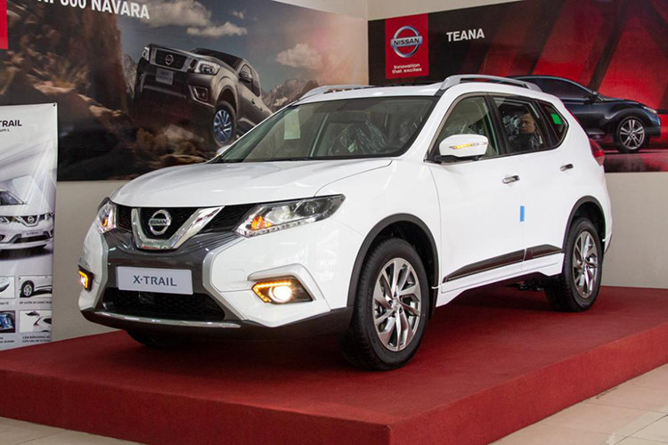Đứng ở vị trí thứ 8 trong top 10 xe bán ế là Nissan X-trail với 31 xe được bán ra, trong đó 17 xe của miền Bắc, 7 xe của miền Trung và 7 xe tại miền Nam. Mẫu xe Nissan X-Trail được lắp ráp tại nhà máy TCIE (Đà Nẵng), nó từng được xem là đối thủ "nặng ký" của Honda CR-V tại Việt Nam.