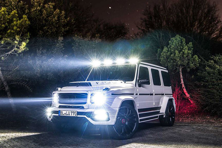 Tuy nhiên, LUMMA Design không công bố thời gian tăng tốc từ 0-100km/h của chiếc Mercedes-AMG G63 độ khủng - hay còn có tên CLR G770 này, nhưng chắc chắn sẽ nhanh hơn con số 4,4 giây ở bản tiêu chuẩn.