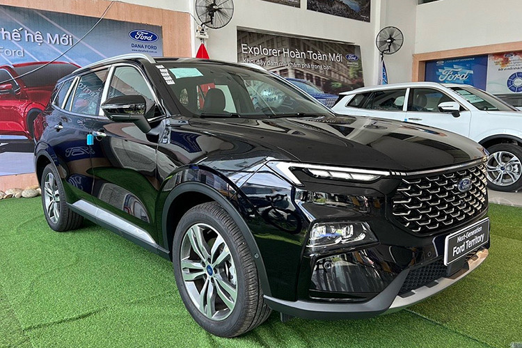 Gia oto tai Viet Nam giam ca tram trieu dong sau Tet Nguyen dan-Hinh-4