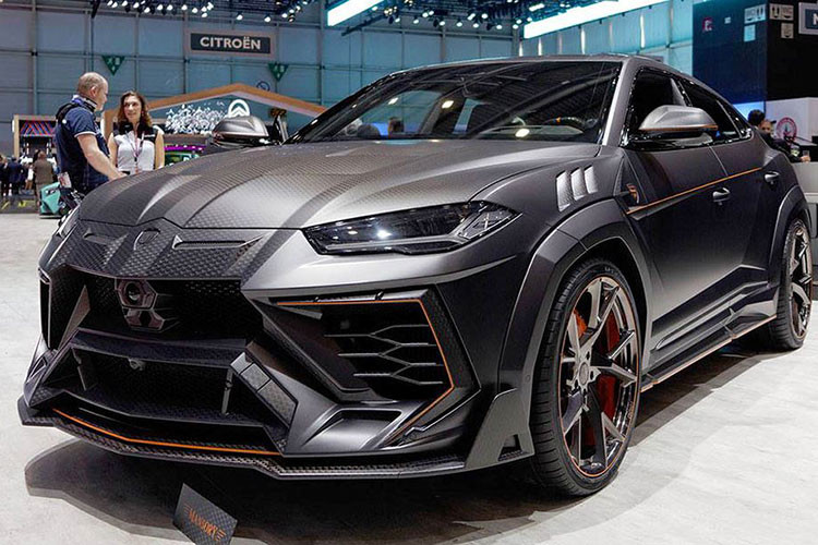 Tại triển lãm ôtô Geneva 2019, Mansory đem tới những bản độ độc, thậm chí cả bản độ đột phá cho Bugatti Chiron hay Rolls-Royce Cullinan. Ở góc độ khác, mẫu siêu SUV Lamborghini Urus cũng "đang hot" không kém trên toàn cầu mà ngay cả ở Việt Nam cũng được độ từ Mansory.