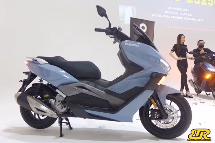 Với phiên bản vừa cập nhật năm 2025, mẫu xe ga WMoto ES250i thế hệ mới nâng cấp chủ yếu được bổ sung màu sắc mới, các trang bị khác không có nhiều thay đổi so với thế hệ trước.