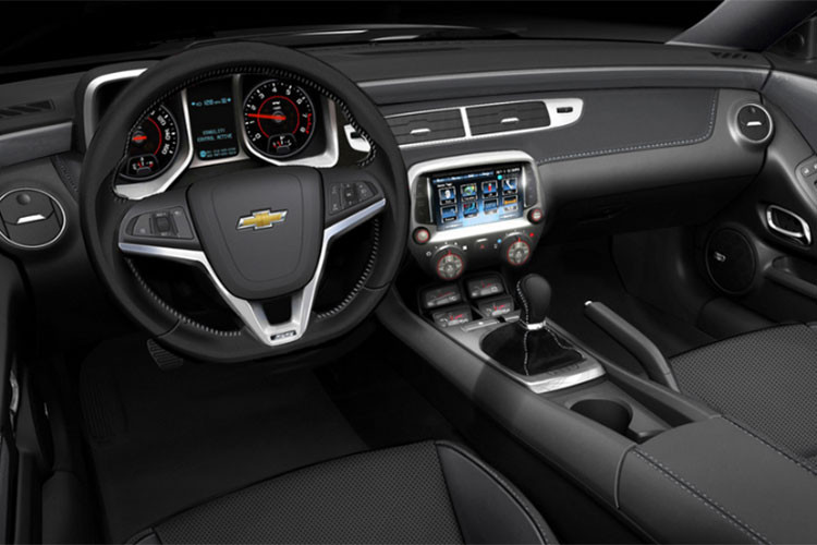 Hình ảnh nội thất bên tring của mẫu xe cơ bắp Mỹ này không được công bố tuy nhiên nhiều khả năng sẽ không thay đổi so với phiên bản 2019.