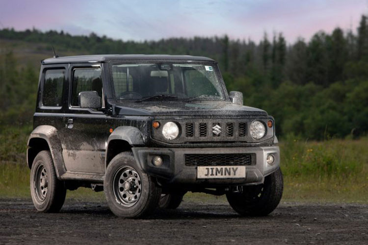 Suzuki Jimny ban 2 cho ngoi, tu 536 trieu dong tai Anh quoc