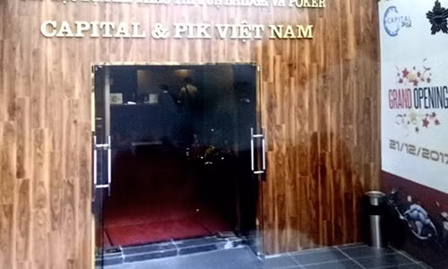 Danh bac duoi hinh thuc choi Poker: Lan dau co o nhom bi triet pha-Hinh-3