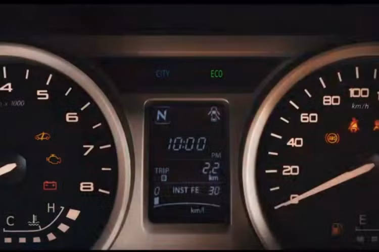 Dự đoán, Tata Zica sẽ có 2 túi khí trước, hệ thống âm thanh 2-DIN, cần gạt kính chắn gió sau đi kèm bộ rửa kính,...