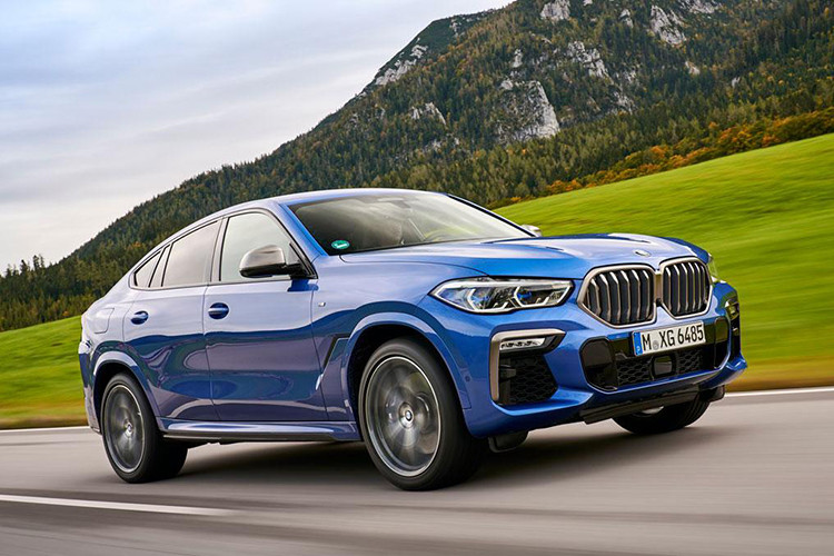 Theo thông tin từ đại lý BMW X6 2020 có giá dự kiến vào khoảng 4,6 tỷ đồng, cao hơn một chút so với đối thủ trực tiếp là Mercedes-Benz AMG 43 Coupe (4,559 tỷ đồng). Tuy nhiên, lợi thế lần này lại giành cho BMW khi dòng SUV GLE Coupe được Mercedes-Benz Việt Nam phân phối vẫn đang thuộc thế hệ cũ, chưa có kế hoạch nâng cấp.
