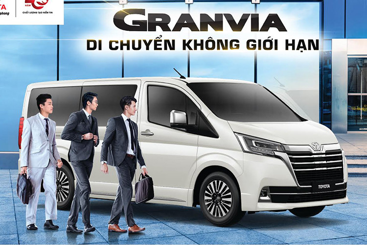 Sau 2 tháng kể từ khi chiếc Toyota Granvia 2020 mới bị bắt gặp trên đường vận chuyển tại Việt Nam, ngày hôm nay (8/6/2020) Toyota Việt Nam đã chính thức ra mắt mẫu MPV cỡ lớn này ra thị trường.