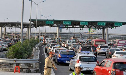 Phai cong khai doanh thu ngay tren bang dien tu cua tram thu phi BOT