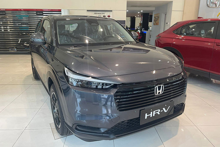 Honda HR-V 2025 vua ra mat da giam 30 trieu 