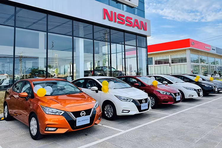 Ly do Nissan Viet Nam cat giam dai ly dai ly Ha Noi va TP HCM?