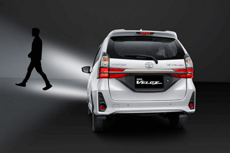 Hy vọng Toyota Việt Nam (TMV) sẽ sớm giới thiệu Avanza 2019 mới tại thị trường Việt và khả năng cao sau khi về Việt Nam Avanza mới sẽ tiếp tục đa dạng các phiên bản động cơ (1.3 và 1.5) và hộp số (số sàn và tự động) nhằm đáp ứng cho nhiều nhu cầu mua xe từ chạy dịch vụ cho đến phục vụ cho gia đình.