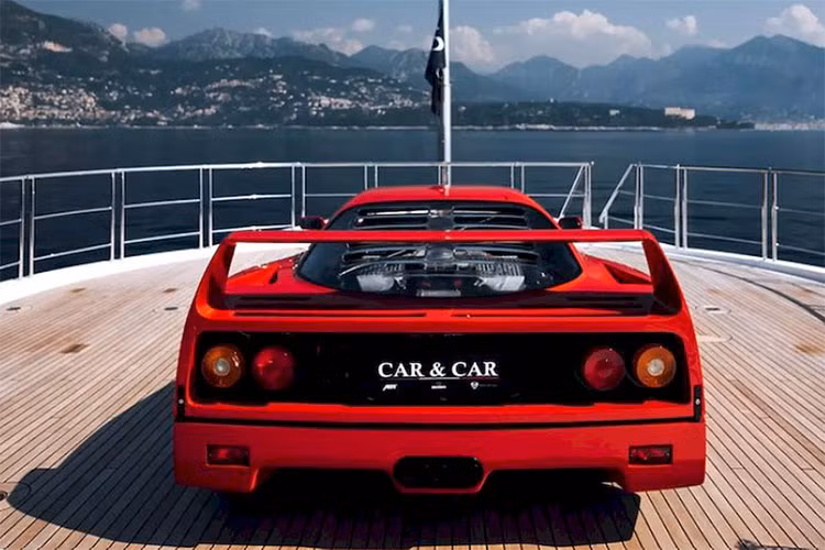 Ngoài ra, Altr còn cho phép các nhà sưu tập dùng bộ sưu tập hiện có của họ làm tài sản thế chấp để vay thanh khoản mà không cần bán chúng. Bằng chứng kỹ thuật số về quyền sở hữu, dưới dạng NFT, được phát hành và có thể được giữ, giao dịch, thế chấp hoặc đổi lấy đồ thật bất kỳ lúc nào.