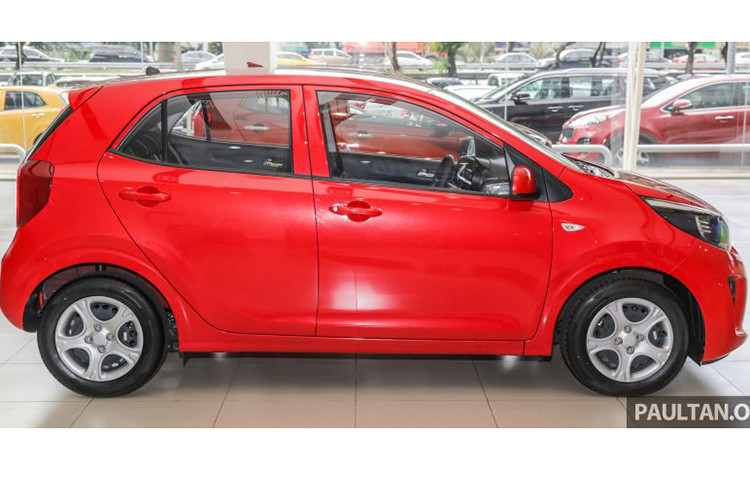 Về thiết kế, so với phiên bản trước đây thì Kia Morning 2019 mới vẫn được kế thừa những nét đặc trưng, kích thước xe không đổi vẫn là; Dài x Rộng x Cao tương ứng 3.595 x 1.595 x 1.485mm. Tuy nhiên nó đã được hãng xe Kia tinh chỉnh lại một số chi tiết khỏe khoắn hơn.