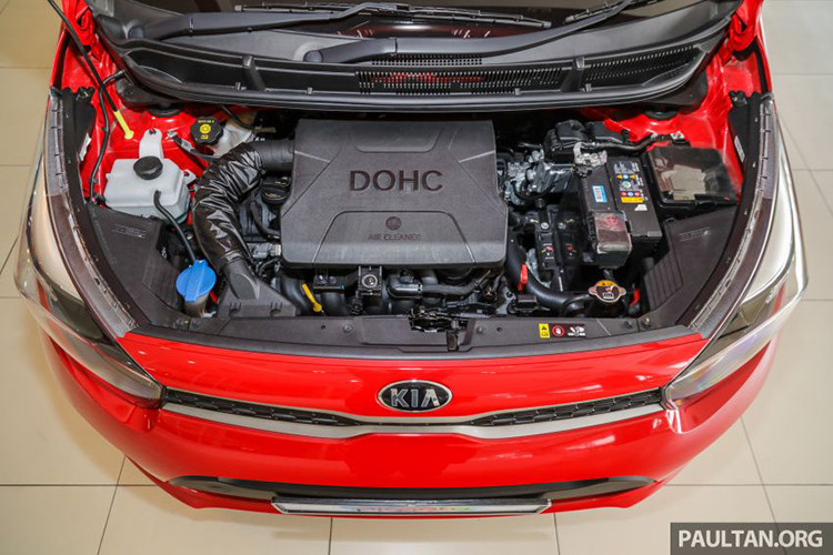 Về động cơ, Kia Morning bản X-Line và KX đều sử dụng chung động cơ 1.2L cho công suất tối đa 82,8 mã lực (84 PS) tại 6.000 vòng/ phút và mô-men xoắn cực đại 122 Nm đạt từ 4.000 vòng/ phút. Sức mạnh được truyền xuống cầu trước (FWD) thông qua hộp số tự động 4 cấp (4 AT) - không có bản số sàn.