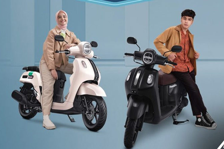 Về sức mạnh, Yamaha trang bị cho Fazzio Hybrid khối động cơ xăng BlueCore dung tích xy lanh 125cc kèm theo mô tơ điện chủ yếu phục vụ việc khởi động và tăng tốc.