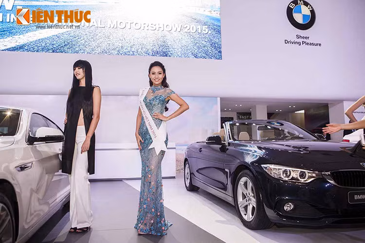 Được biết, cả hại vị khách mời đặc biệt này đều đã sở hữu một mẫu xe sang của thương hiệu BMW tại Việt Nam.