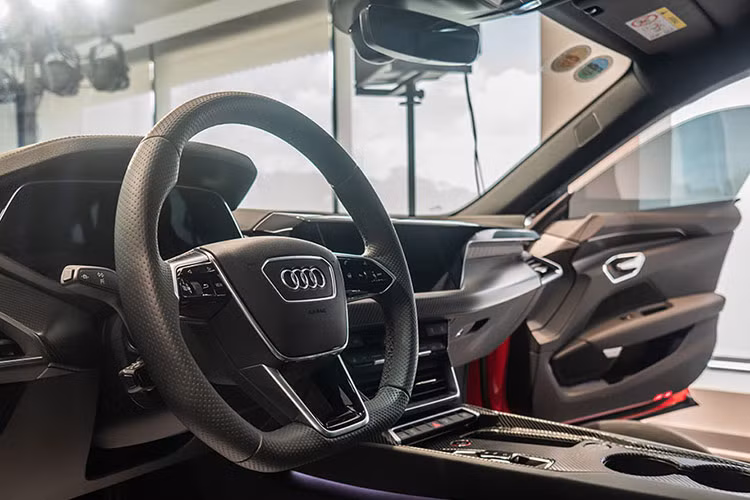 Audi e-tron GT va RS e-tron GT trieu hoi tai Viet Nam?-Hinh-2