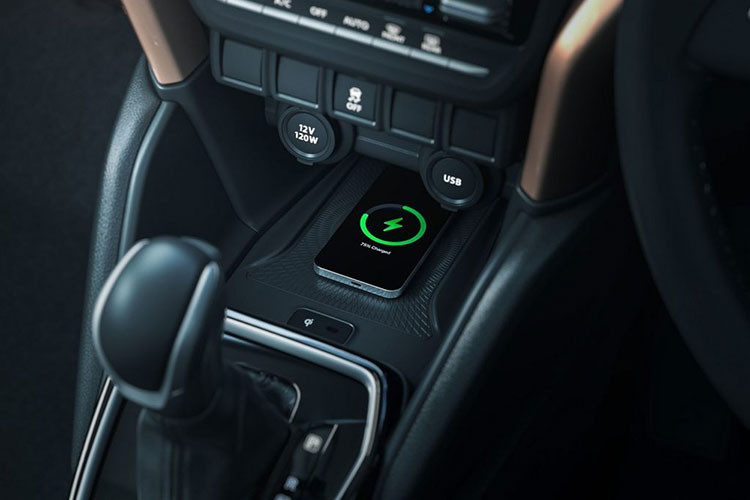 Lượng xăng tiêu thụ trung bình của Suzuki Grand Vitara 2022 là 21,11 km/lít (khoảng 4,73 lít/100 km) với bản 2WD số sàn, 20,58 km/lít (4,85 lít/100 km) với bản 2WD số tự động và 19,38 km/lít (5,15 lít/100 km) với bản AllGrip AWD số tự động.