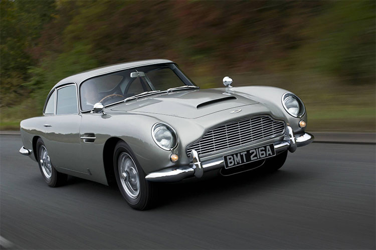 Aston Martin DB5 hiện thuộc quyền sở hữu của doanh nhân Max Reid, người đã mua lại mẫu xe này trong phiên đấu giá của Christie tại London năm 2001 với giá 200.000 USD. Max Reid muốn tặng chiếc xe này cho vợ, đồng thời coi đó là cách quảng bá cho công việc làm ăn của mình.