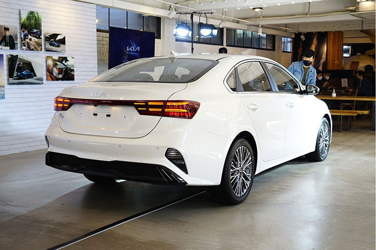 Kia Cerato 2022 da co mat tai Viet Nam, cho ngay ra mat-Hinh-3