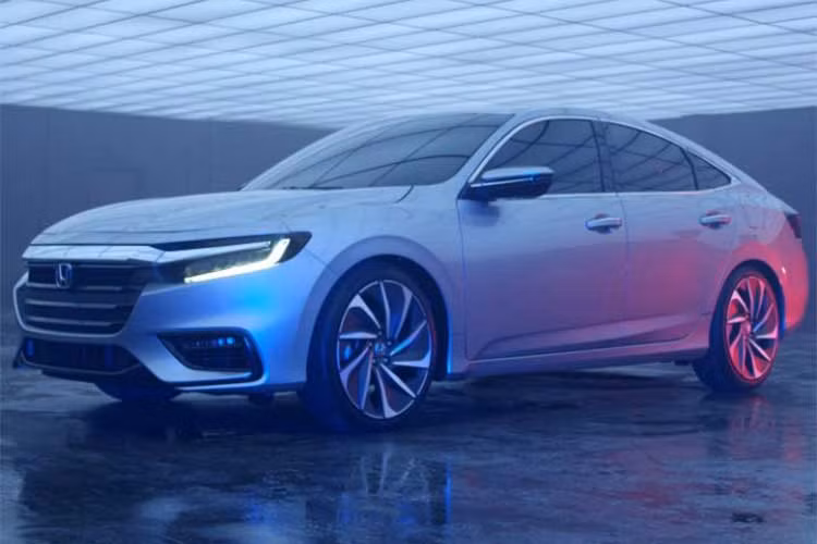 Honda cho biết đây mà mẫu xe hội tụ tất cả những thiết kế mới, với những đường nét cơ bản nhất sẽ xuất hiện cho các mẫu xe lăn bánh vào năm 2019 tới đây. Sự thay đổi của mẫu xe Honda Insight 2019 mới, nếu thành sự thật, tức là hãng xe Nhật Bản có vẻ “bắt đầu” tham gia cuộc chơi với các hãng xe Hàn ở việc thay đổi mẫu mã liên tục.