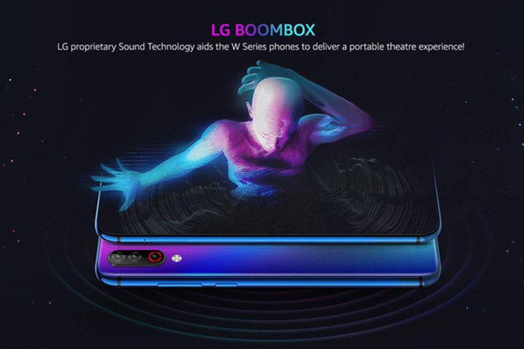 Bắt đầu từ cách đây khoảng 1 tuần, nhà sản xuất điện tử LG đã chia sẻ những thông tin đầu tiên của dòng điện thoại LG W hoàn toàn mới dành riêng cho thị trường Ấn Độ. Dự kiến, LG W sẽ chỉ được bán online qua đối tác Amazon tại Ấn Độ.