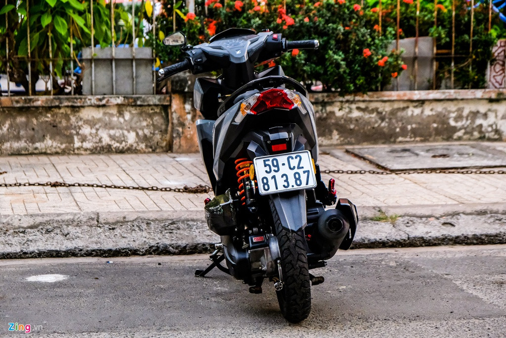 Chiếc xe chủ yếu được thay thế những trang bị có sẵn nên không ảnh hưởng đến thiết kế tổng thể.