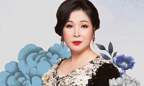 NSND Hồng Vân sẽ mở cửa lại sân khấu Super Bowl.