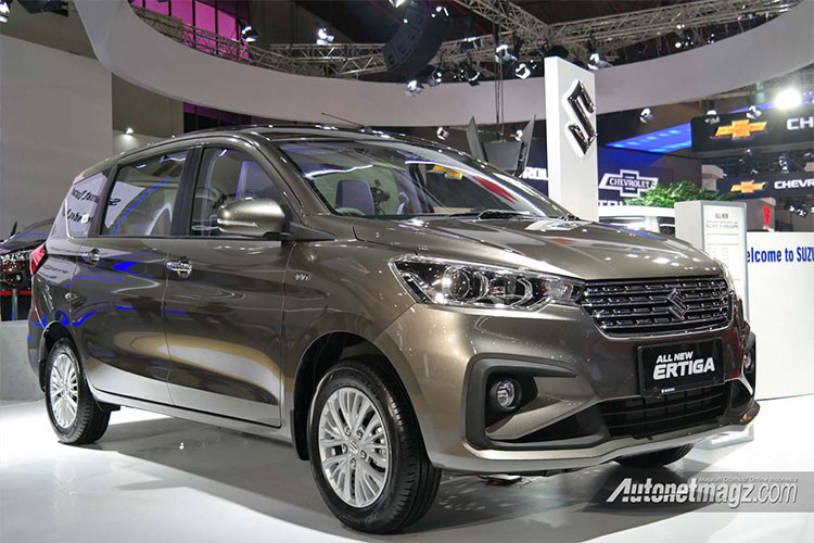 Sau 6 năm kể từ khi ra mắt vào năm 2012, hãng xe Suzuki mới tiếp tục cập nhật nâng cấp phiên bản hoàn toàn mới cho chiếc MPV cỡ nhỏ Ertiga của mình. Suzuki Ertiga 2018 mới được xây dựng trên nền tảng Heartect mới nhất của hãng xe Nhật bản, nó khá giống Swift, Dzire và Ignis cho thiết kế ngoại thất hoàn toàn khác biệt.