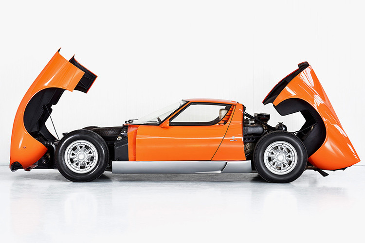 Vậy điều gì đã xảy ra tới chiếc xe nguyên bản vốn rất nổi tiếng này. Chỉ một vài năm sau khi bộ phim phát hành, khi các nhà sưu tập biết được rằng chiếc xe được sử dụng trong phim đã không phải là chiếc bị phá hủy trong cảnh quay tai nạn, một cuộc săn lùng đã bắt đầu nổ ra.