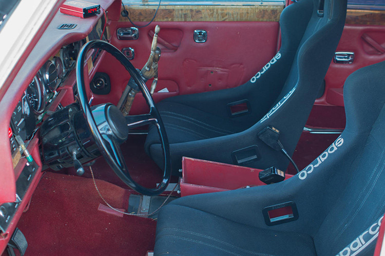 Theo các ghi chép thì chiếc xe siêu sang Rolls-Royce phiên bản "phim kinh dị" này ban đầu được bán tại Beverley Hills Rolls-Royce vào năm 1979 và trước đó chiếc xe được sử dụng tại California và Las Vegas.