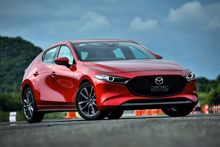 Được gọi là “Người chiến thắng Tối thượng” của năm nay, Mazda3 đã được đánh giá dựa trên các tiêu chuẩn của phụ nữ khi mua một chiếc xe.