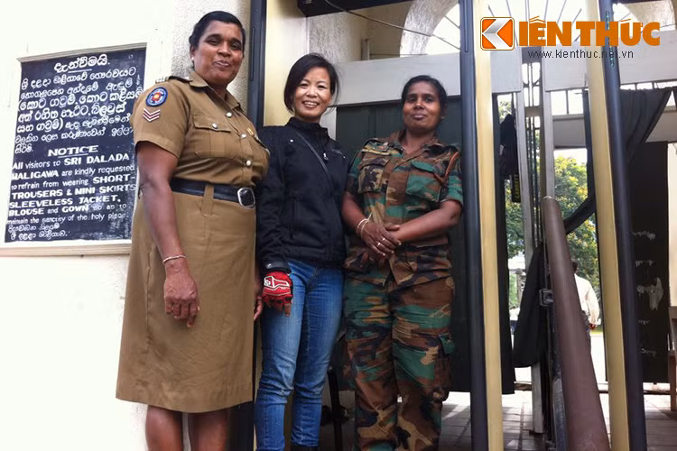 Với sở thích chạy xe phân khối lớn rong ruổi khắp nơi, chị Tina cho biết chủ yếu vẫn là đi khám phá những vùng miền, văn hóa cũng như cảnh đẹp của mọi miền chứ không chỉ riêng niềm đam mê tốc độ.