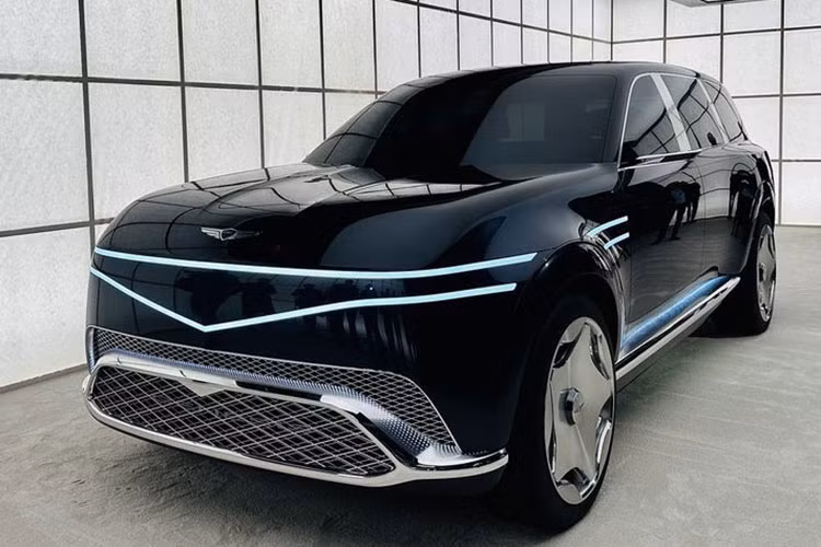 Genesis GV90 hoàn toàn mới được định vị cạnh tranh trực tiếp với các mẫu SUV thuần điện hạng sang như Mercedes-Benz EQS SUV, Cadillac Escalade IQ, Volvo EX90, BMW iX và Lucid Gravity – những cái tên đang làm mưa làm gió trong phân khúc.