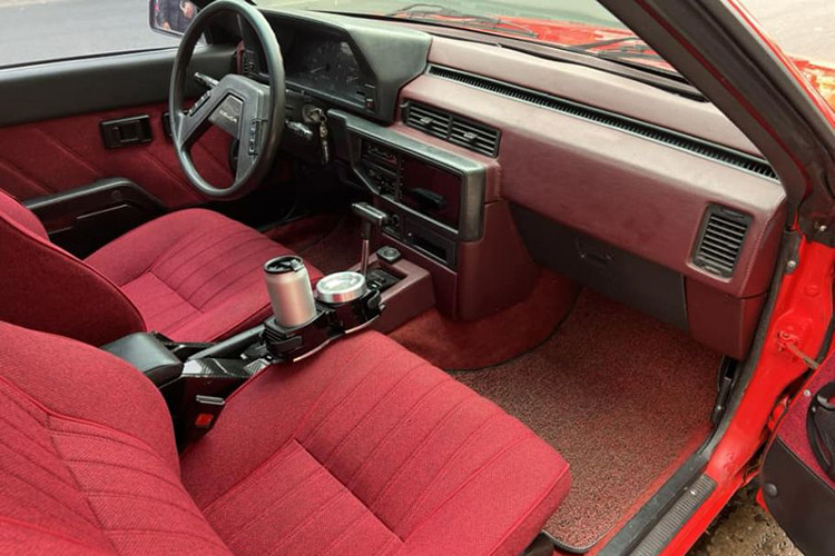 Động cơ 2,4 L trở thành động cơ 4 xi-lanh lớn nhất được cung cấp trên bất kỳ chiếc Celica nào từ trước đến nay. Các động cơ khác là 1,6 lít 4A, 1,6 lít 2T, 1,8 lít 3T, 1,8 lít 4T, 1,8 lít 1S, 2,0 lít 2S, 2,0 lít 18R-G và 2,0 lít 21R, tùy thuộc vào từng loại cụ thể.