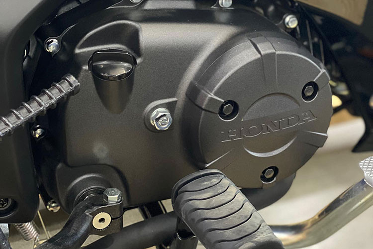 Ngoài nguồn gốc xuất xứ, Wave 125i Thái Lan và Malaysia có một số khác biệt so với Honda Future 125 FI do Honda Việt Nam sản xuất. Wave 125i từ Thái Lan hiện đã được nâng cấp với một số thay đổi về thiết kế như phần đầu xe, đèn pha và cụm đồng hồ.