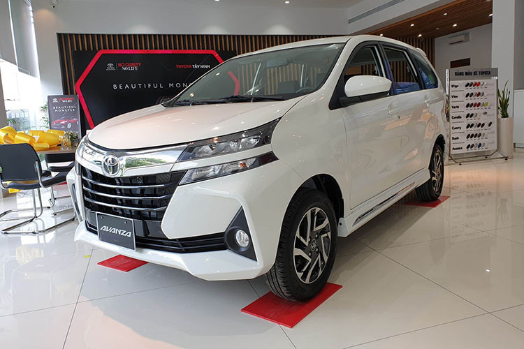 Phân khúc MPV đa dụng đang rất hot tại Việt Nam. Bên cạnh đó, khách hàng Việt cũng ngày càng khó tính hơn nên không chỉ dựa vào sức mạnh thương hiệu, độ bền bỉ là có thể chinh phục. Đó là lý do vì sao Avanza đến thời điểm hiện tại vẫn chưa tìm được chỗ đứng khi mẫu mã thiết kế, mức tiện nghi vẫn chưa sánh bằng các đối thủ. Kết thúc tháng 5, Toyota Avanza chỉ bán được 2 xe, giảm 50% so với tháng 4/2021.