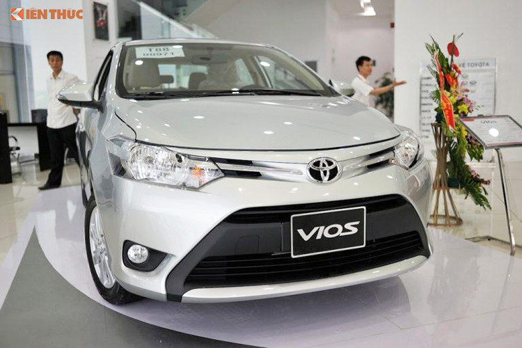 Về phần mình, dù giảm tới 24% trong tháng vừa qua nhưng tính chung nửa năm, Toyota Vios vẫn tăng được tới 31% so với cùng kỳ năm ngoái. Cụ thể mẫu xe này bán ra 2.049 xe trong tháng 6/2018 và 12.650 xe trong 6 tháng đầu năm 2018 vừa qua, xếp thứ hai chỉ sau Hyundai Grand i10.