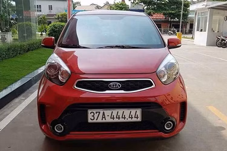 Kia Morning cu tai Nghe An duoc chu xe 