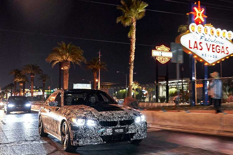 Mặc dù vẫn chưa được hãng xác nhận nhưng rất có thể BMW sẽ phát triển một phiên bản chạy hoàn toàn bằng điện cho dòng 3-Series (20), tương tự như dòng SUV X3 có phiên bản iX3 chạy điện.